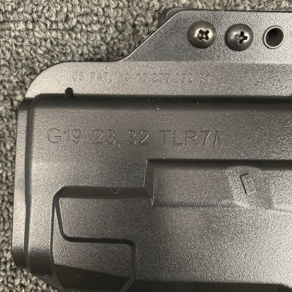 Bravo Concealment Torsion IWB Right-Handed Holster for Glock 19/19X/23/32/45 Pis - Picture 4 of 11
